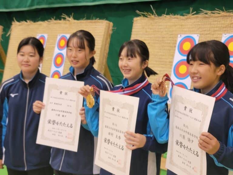 アーチェリー部　東北選抜大会　第３位入賞
