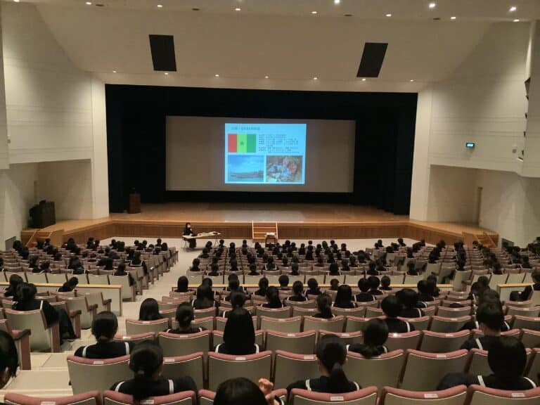 国際教育講演会が行われました