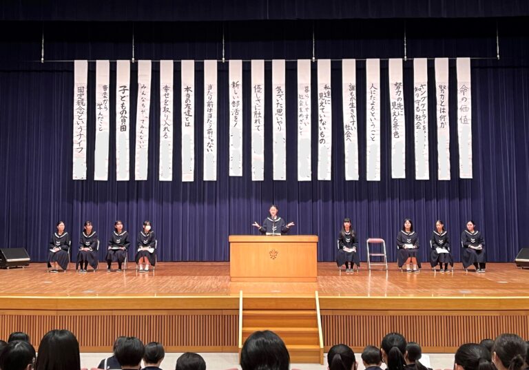 弁論大会を行いました