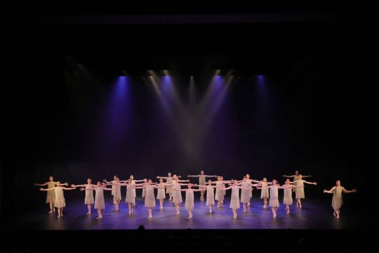 全国舞踊コンで群舞２位