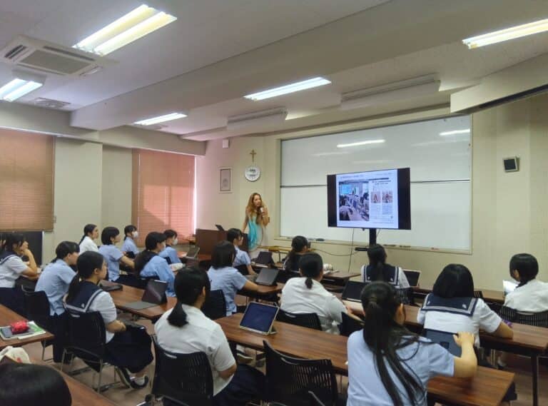 「アートとAI」学ぶ授業