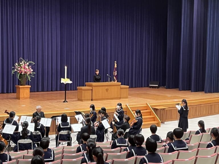 中学校　ご卒業おめでとうございます